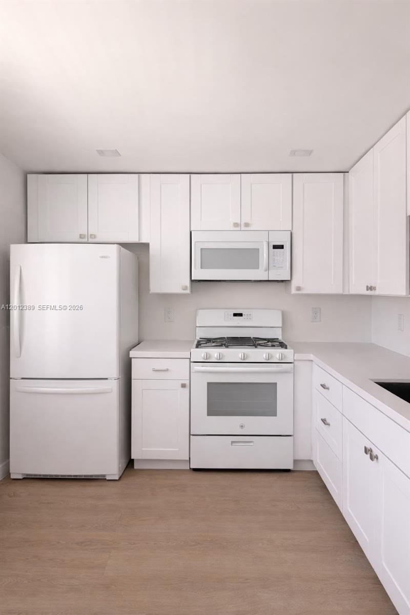 Photo of 218 12th Ave  #302, Hallandale Beach, Florida, 33009 - 