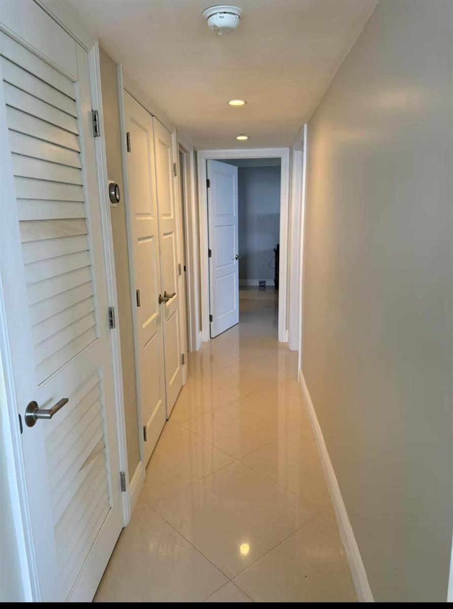 Photo of 1501 Ocean #1503, Hollywood, Florida, 33019 - Photo 18