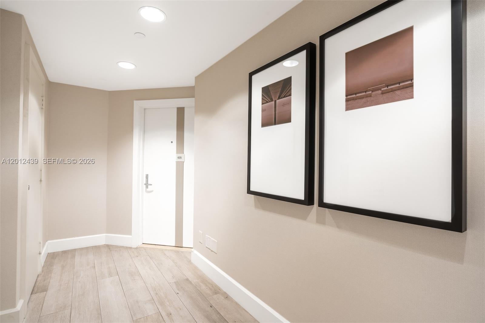 Photo of 21055 Yacht Club Dr  #605, Aventura, Florida, 33180 - Unit Hallway