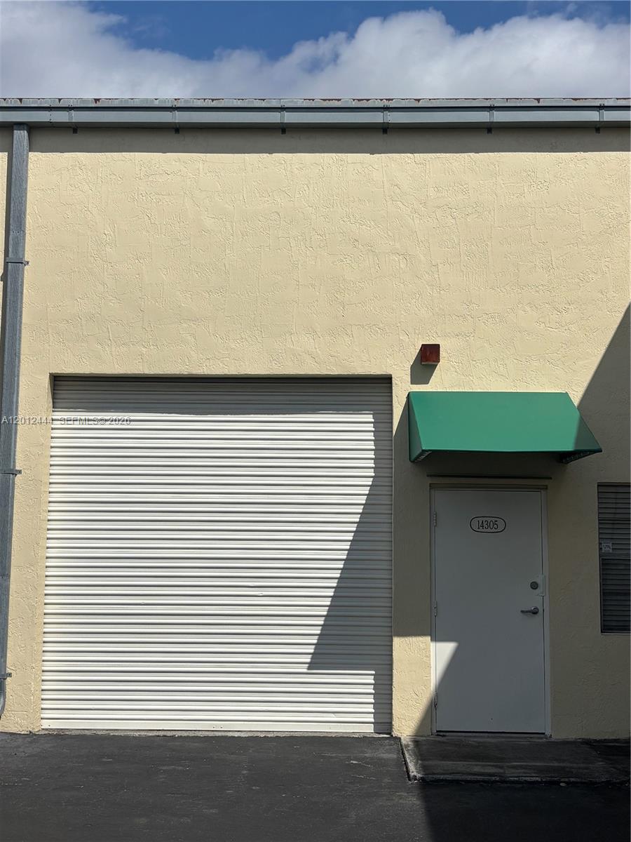 See details / sq. ft. $ 2026-05-04 0 Photo