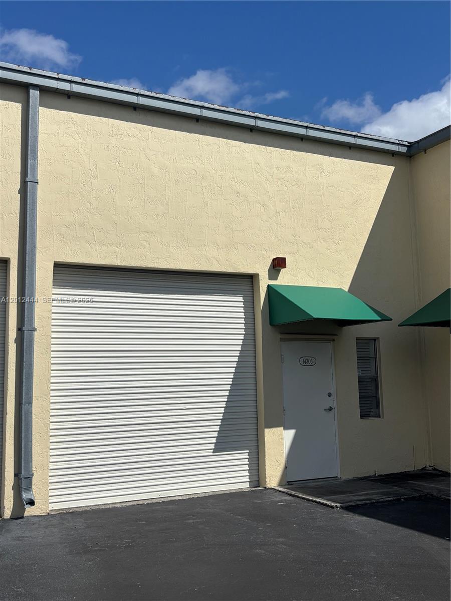 See details / sq. ft. $ 2026-05-04 0 Photo
