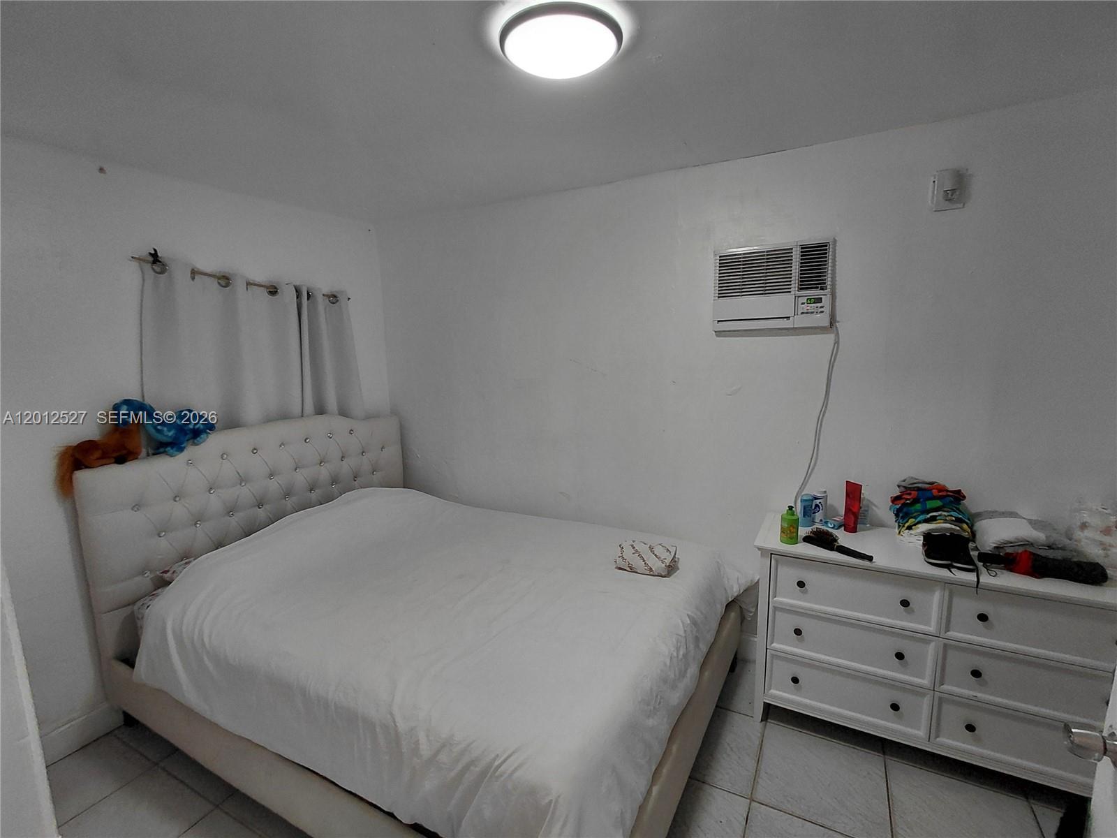   /  2000 sq. ft. $ 2026-05-04 0 Photo