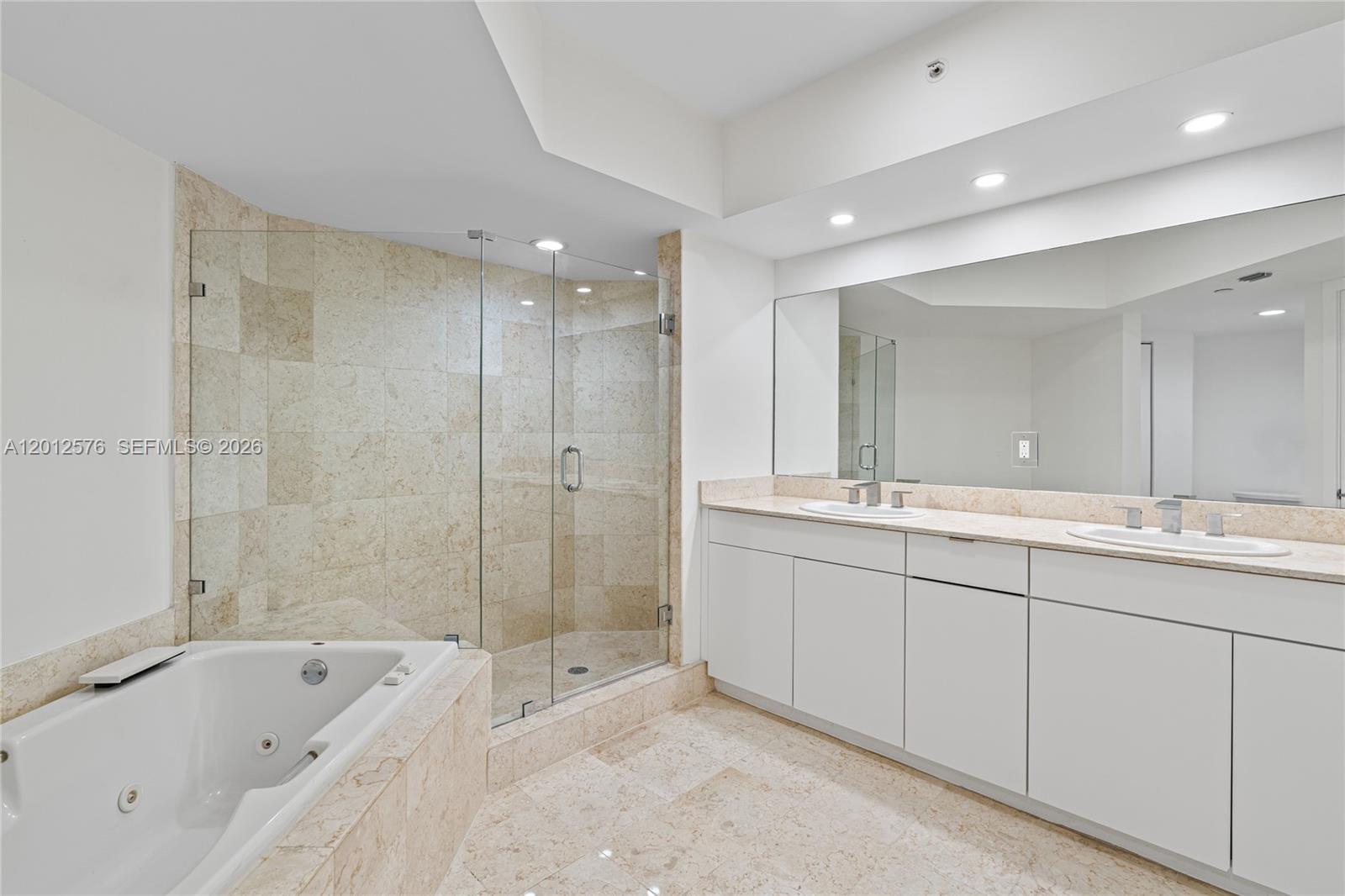 Photo of 21055 Yacht Club Dr  #1903, Aventura, Florida, 33180 - 