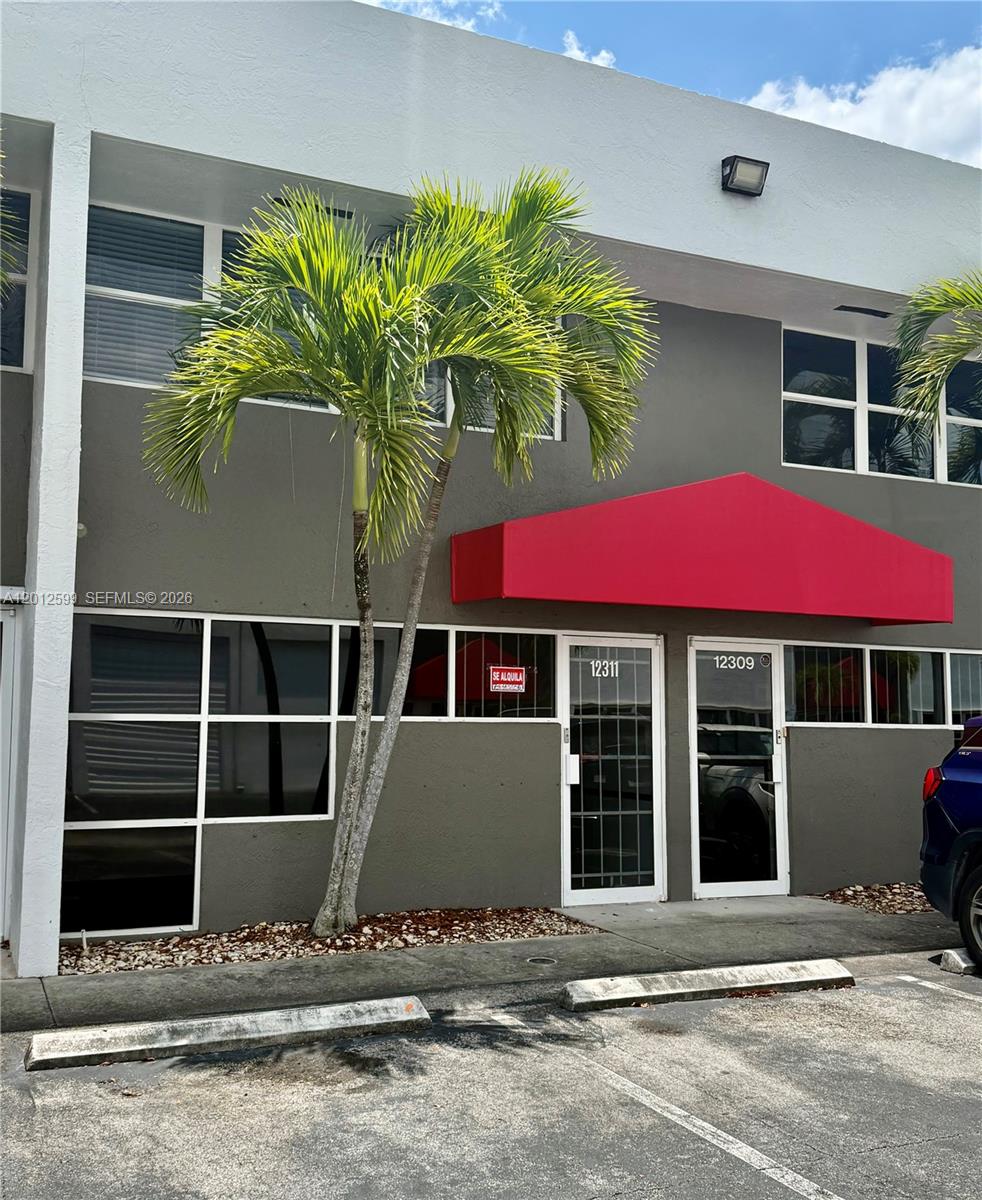 See details 23 / sq. ft. $ 2026-05-04 0 Photo