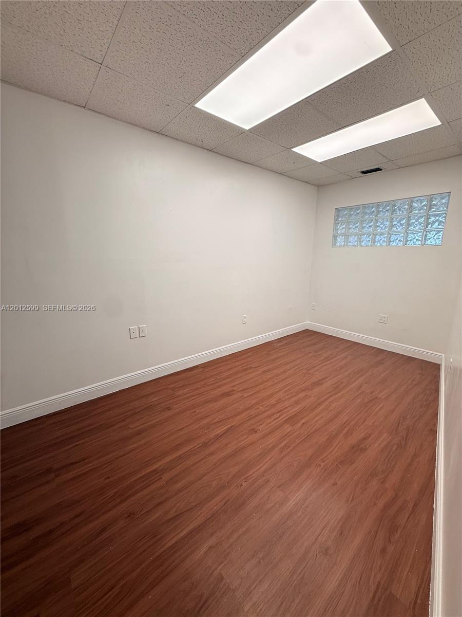 See details 23 / sq. ft. $ 2026-05-04 0 Photo