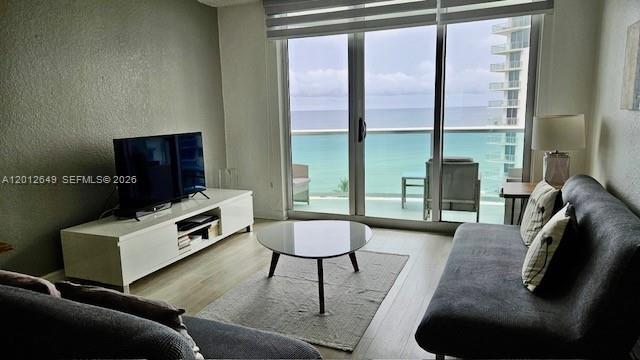 Photo of 3901 Ocean Dr #11M, Hollywood, Florida, 33019 -