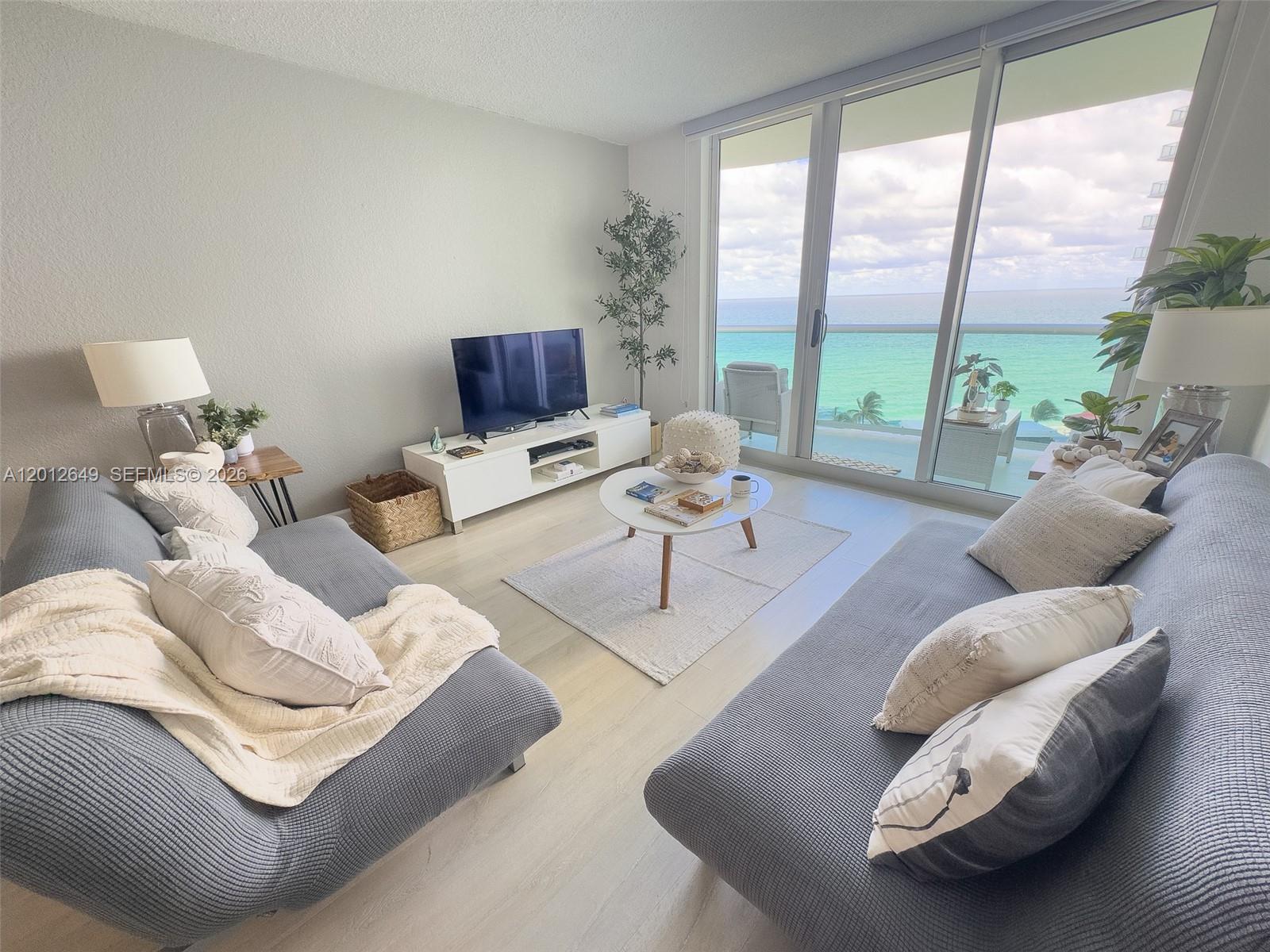 Photo of 3901 Ocean Dr #11M, Hollywood, Florida, 33019 -