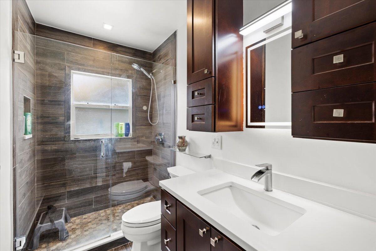 Ver detalles / 0 1487 sq. ft. $ 2026-06-21 0 foto