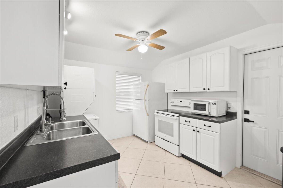 Ver detalles / 0 1487 sq. ft. $ 2026-06-21 0 foto