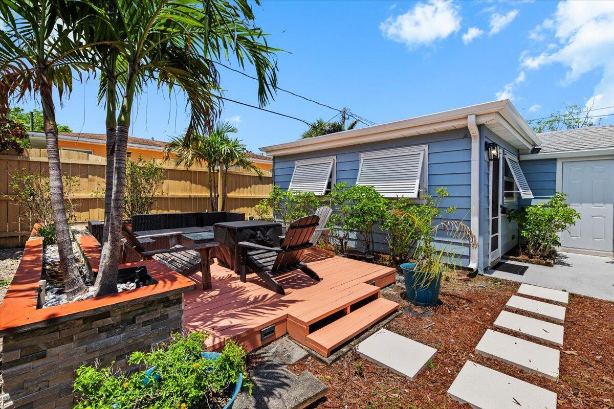 Ver detalles / 0 1487 sq. ft. $ 2026-06-21 0 foto