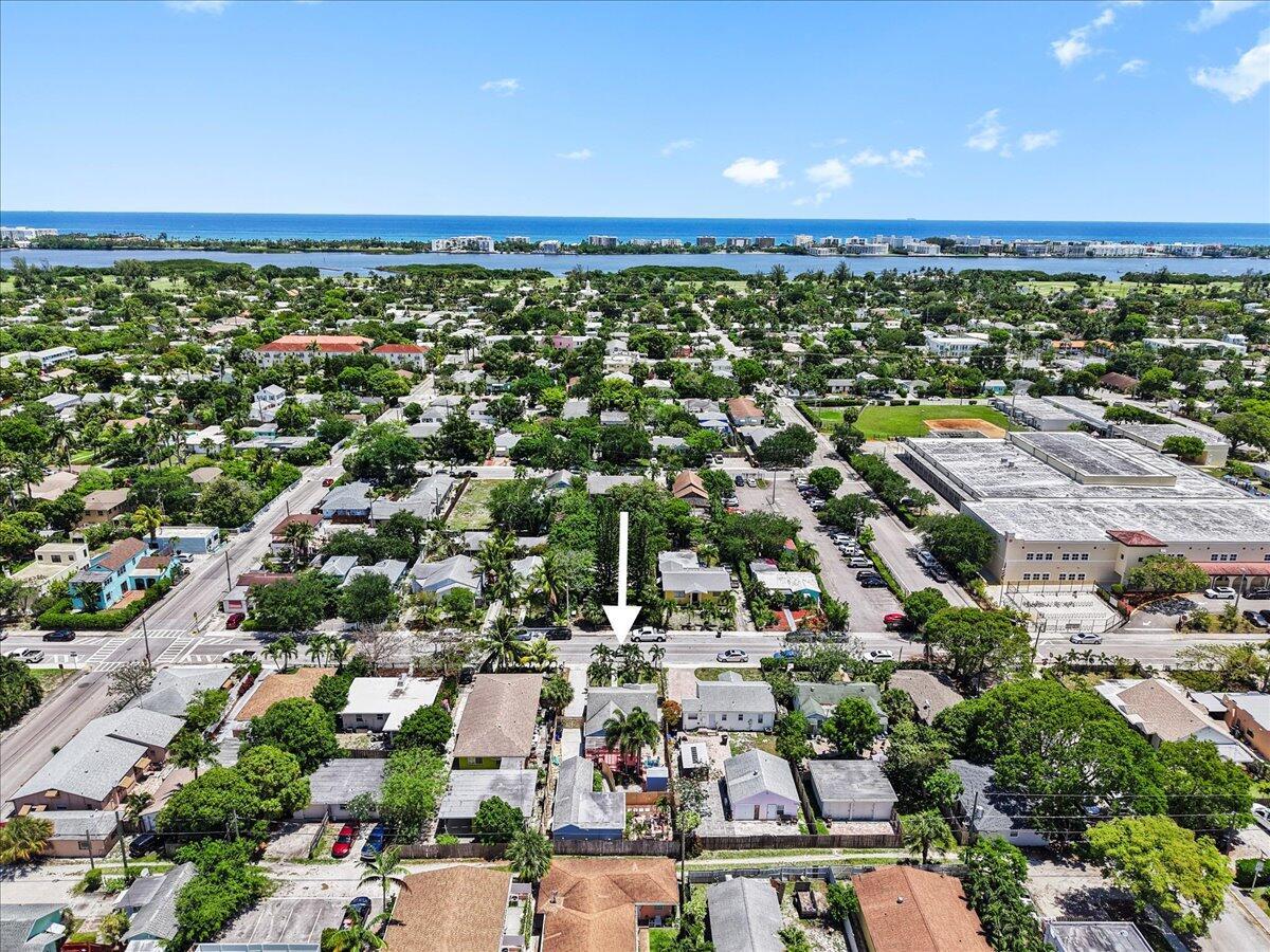 Ver detalles / 0 1487 sq. ft. $ 2026-06-21 0 foto