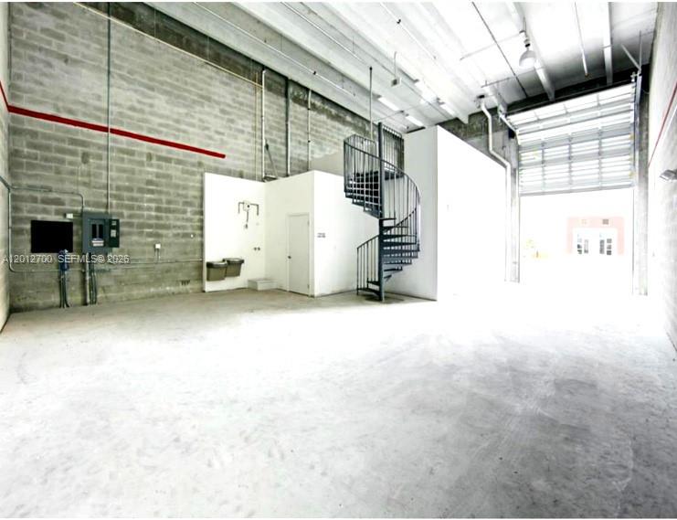   /   sq. ft. $ 2026-05-04 0 Photo