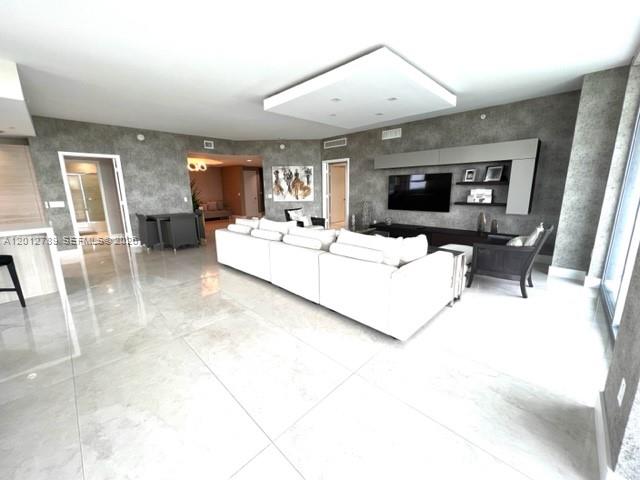 Photo of 17111 Biscayne Blvd  #2102, North Miami Beach, Florida, 33160 - 