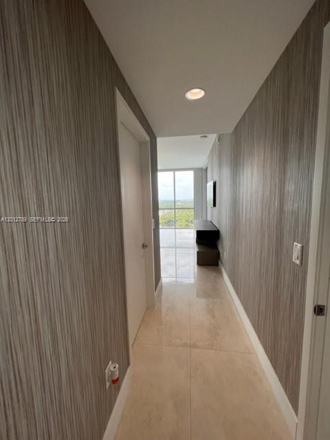 Photo of 17111 Biscayne Blvd  #2102, North Miami Beach, Florida, 33160 - 