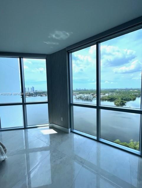 Photo of 17111 Biscayne Blvd  #2102, North Miami Beach, Florida, 33160 - 