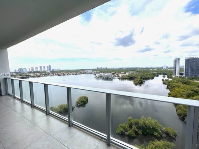 Photo of 17111 Biscayne Blvd  #2102, North Miami Beach, Florida, 33160 - 