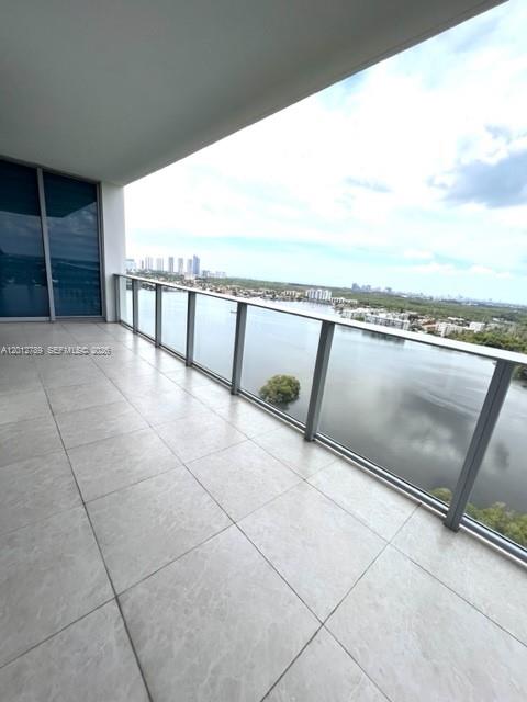 Photo of 17111 Biscayne Blvd  #2102, North Miami Beach, Florida, 33160 - 