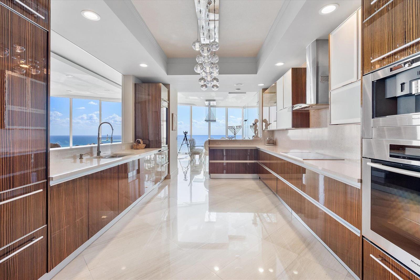 Photo of 2711 Ocean  #3602, Hollywood, Florida, 33019 - 018-2711 S Ocean Dr unit 3602_018
