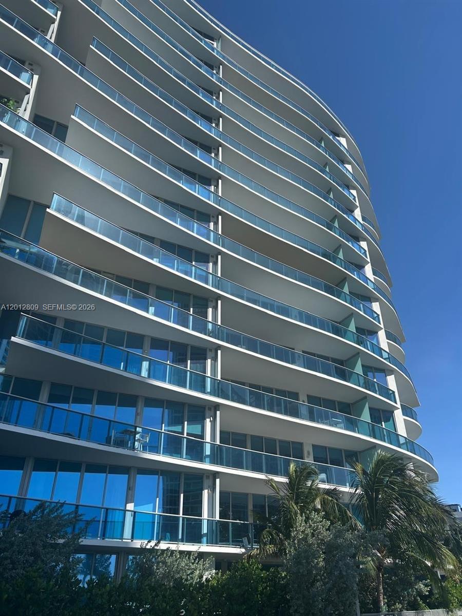 1204 2 / 3 1382 sq. ft. $ 2026-05-04 0 foto