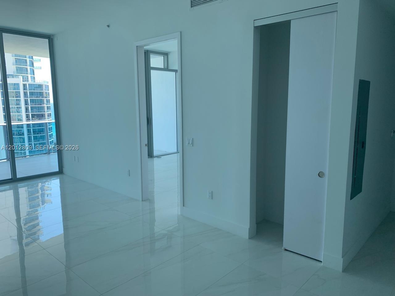 1204 2 / 3 1382 sq. ft. $ 2026-05-04 0 foto