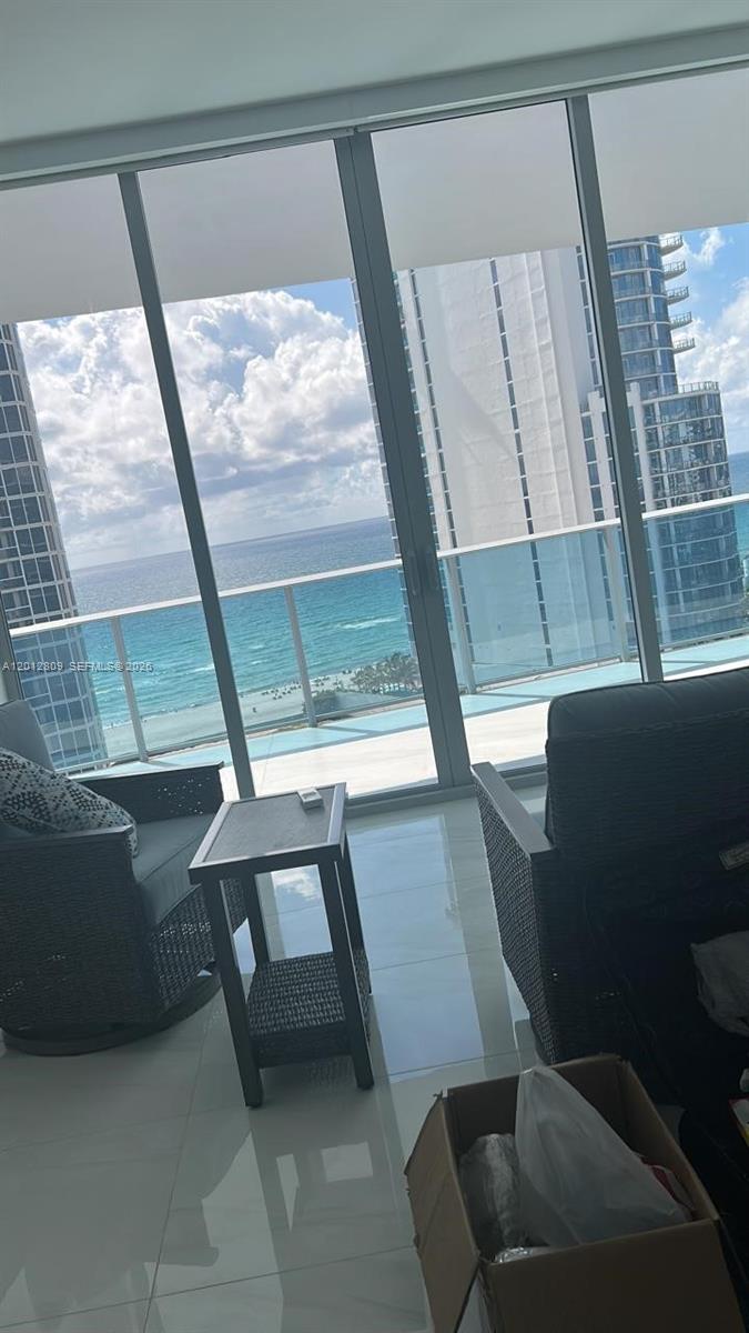 1204 2 / 3 1382 sq. ft. $ 2026-05-04 0 foto