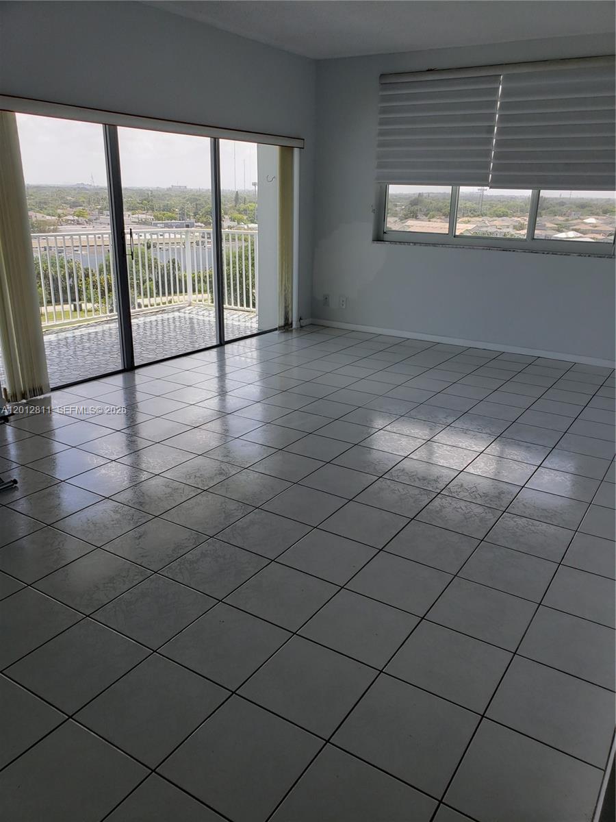 1011 2 / 2 1312 sq. ft. $ 2026-05-04 0 Photo