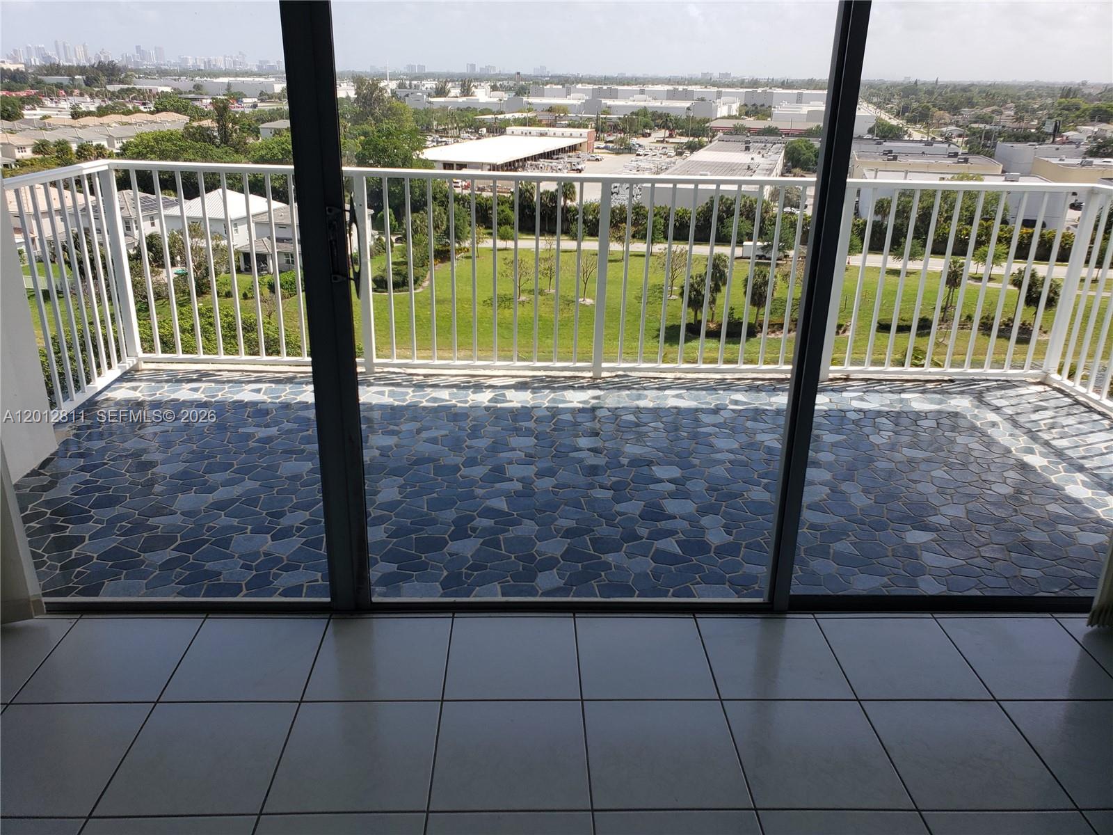 1011 2 / 2 1312 sq. ft. $ 2026-05-04 0 Photo