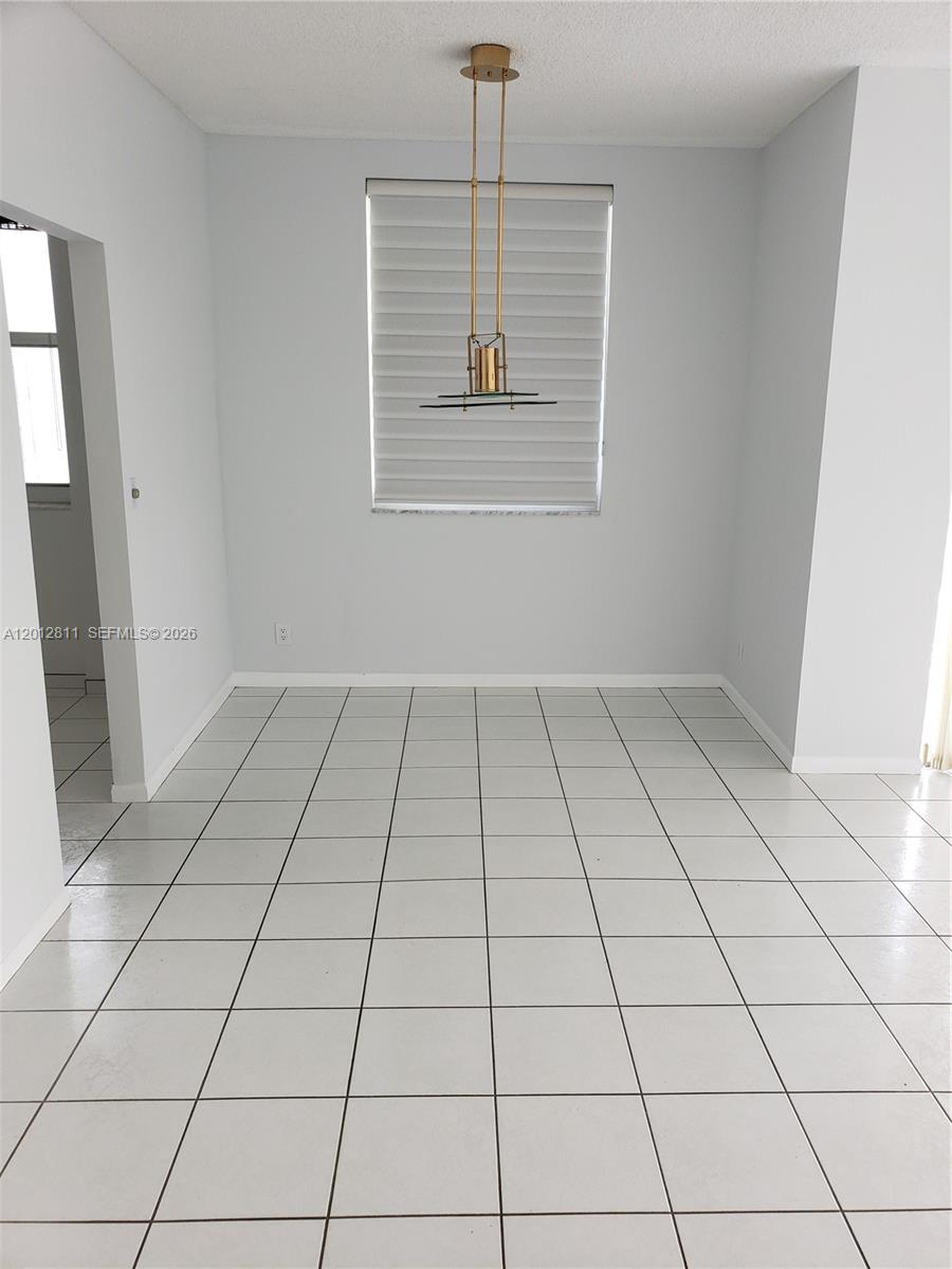 1011 2 / 2 1312 sq. ft. $ 2026-05-04 0 Photo