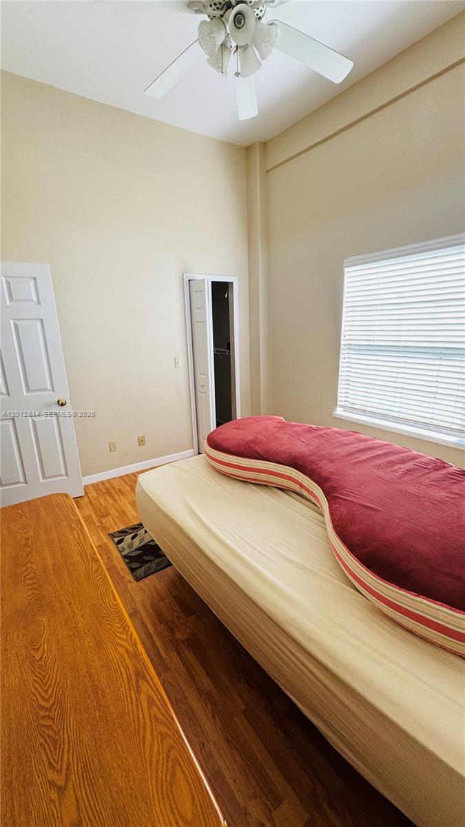   /   sq. ft. $ 2026-05-12 0 foto