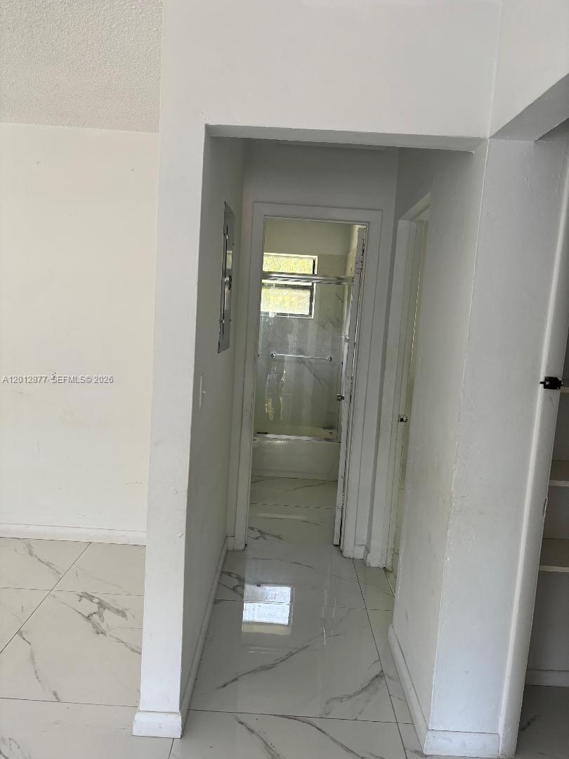 See details / 1500 sq. ft. $ 2026-05-04 0 Photo