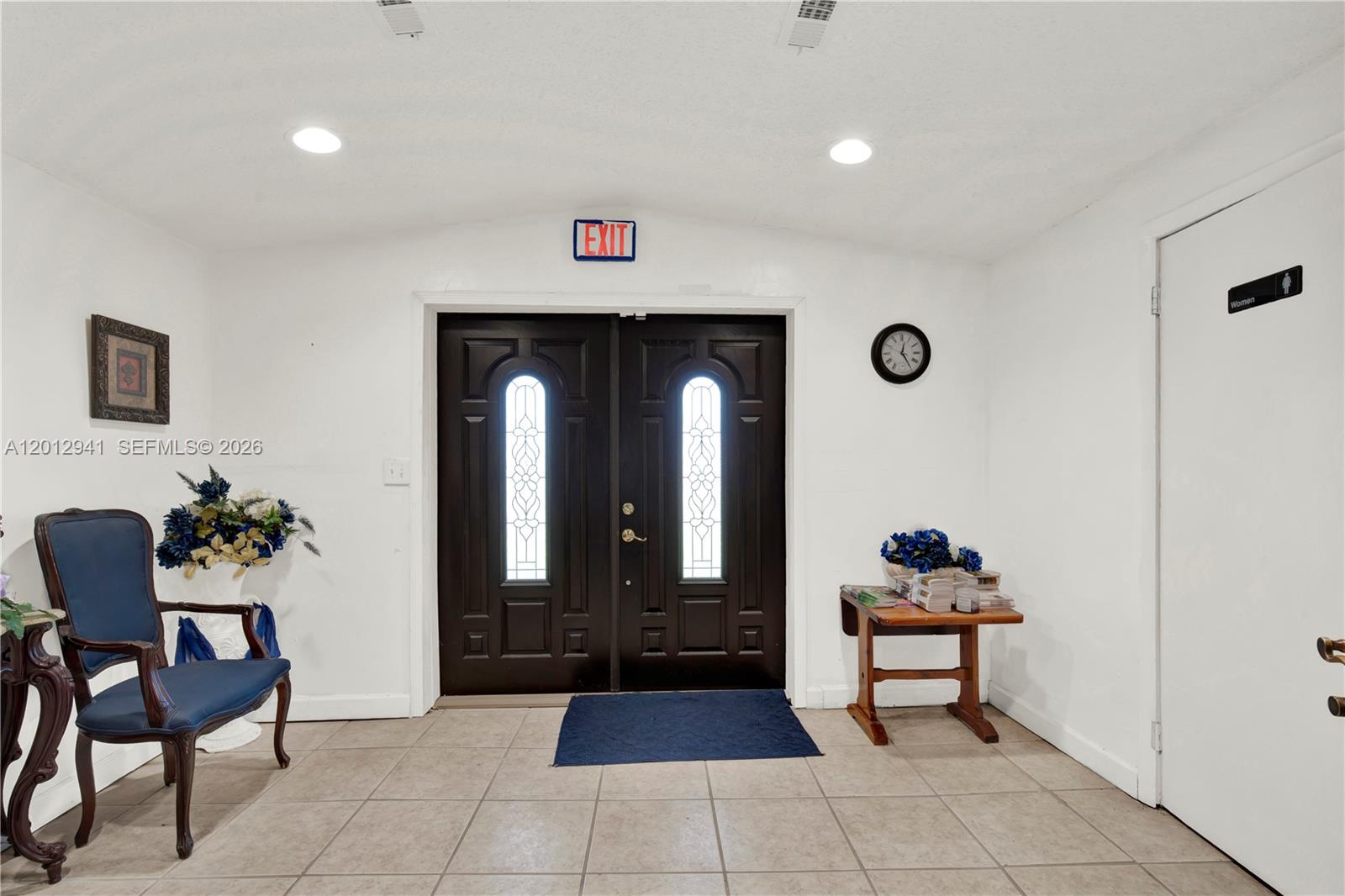   /   sq. ft. $ 2026-05-04 0 Photo