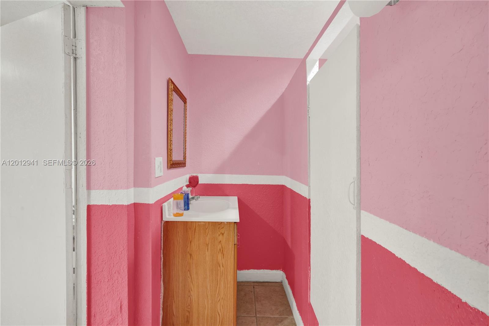   /   sq. ft. $ 2026-05-04 0 Photo