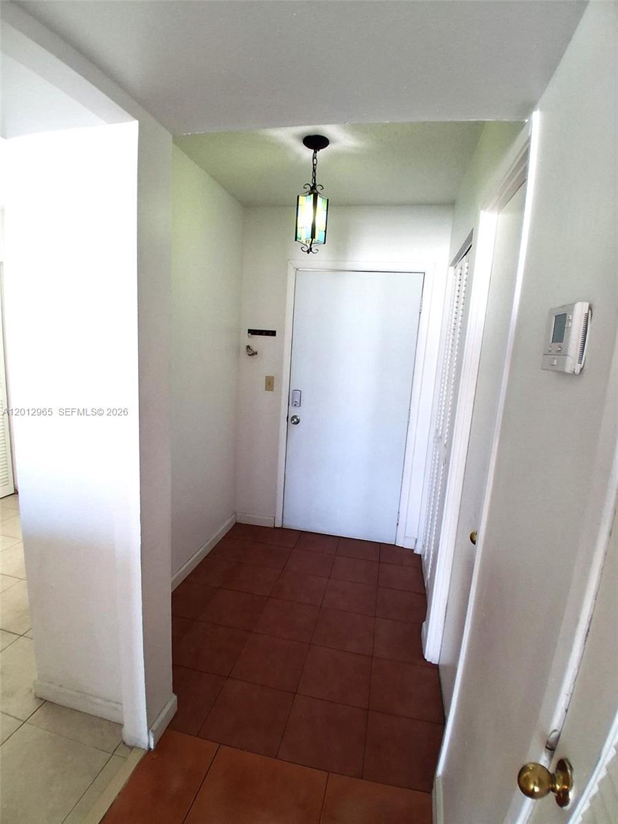 813-1 1 / 2 1036 sq. ft. $ 2026-05-04 0 Photo