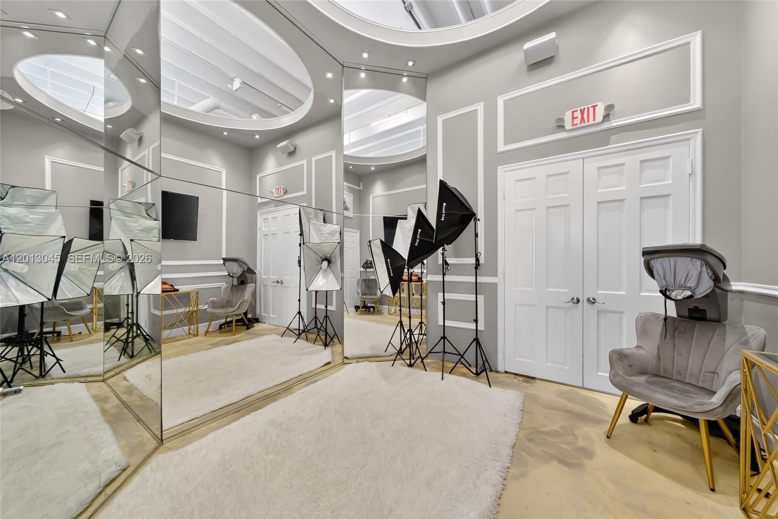 See details / sq. ft. $ 2026-05-05 0 Photo