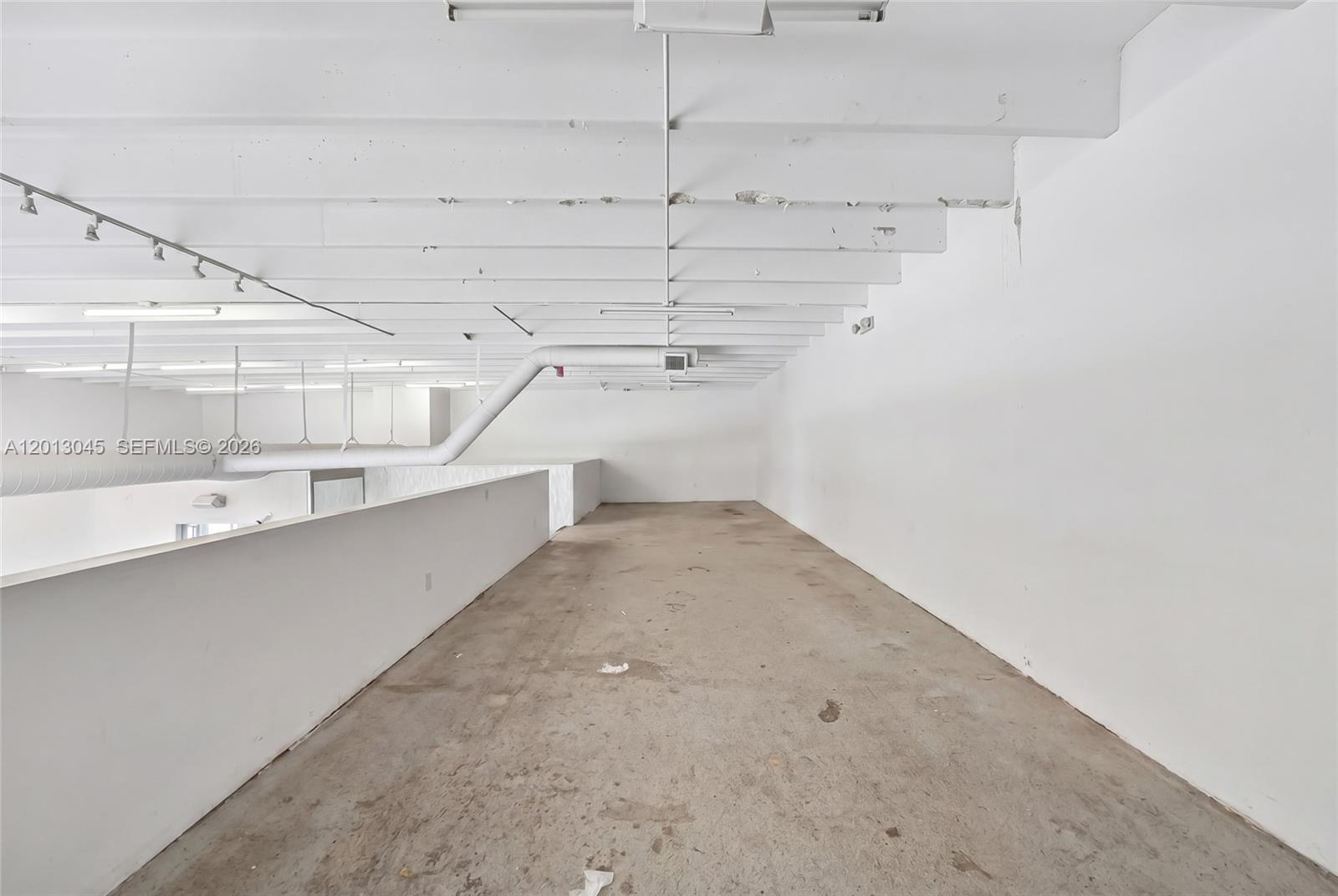 See details / sq. ft. $ 2026-05-05 0 Photo