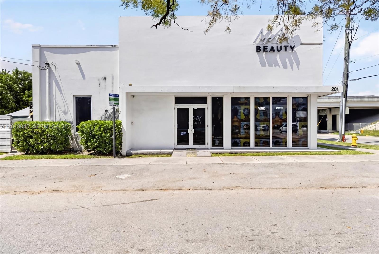 See details / sq. ft. $ 2026-05-05 0 Photo