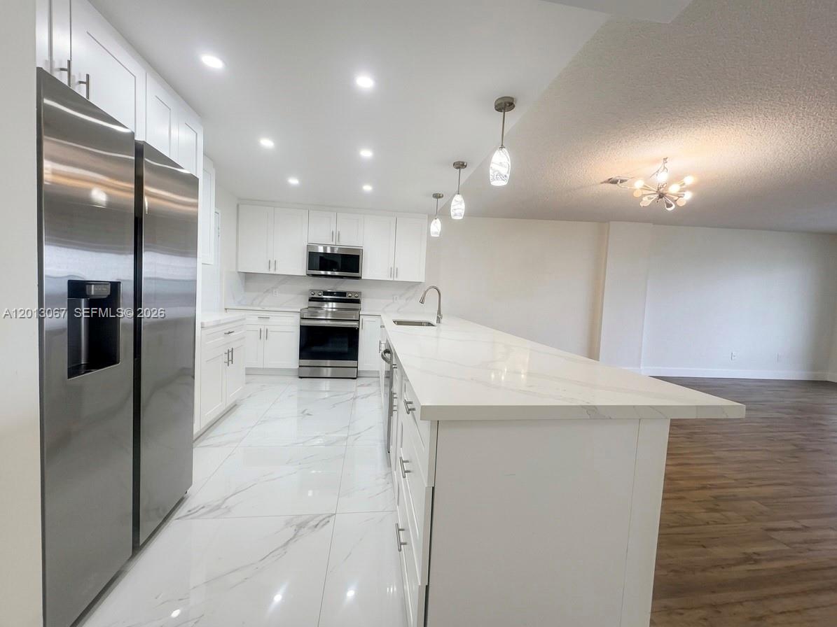 Photo of 3800 Ocean Dr  #1016, Hollywood, Florida, 33019 - 