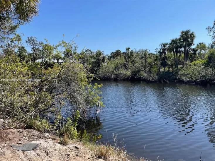 See details / sq. ft. $ 2026-05-05 0 Photo