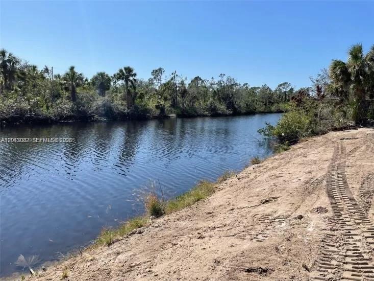 See details / sq. ft. $ 2026-05-05 0 Photo