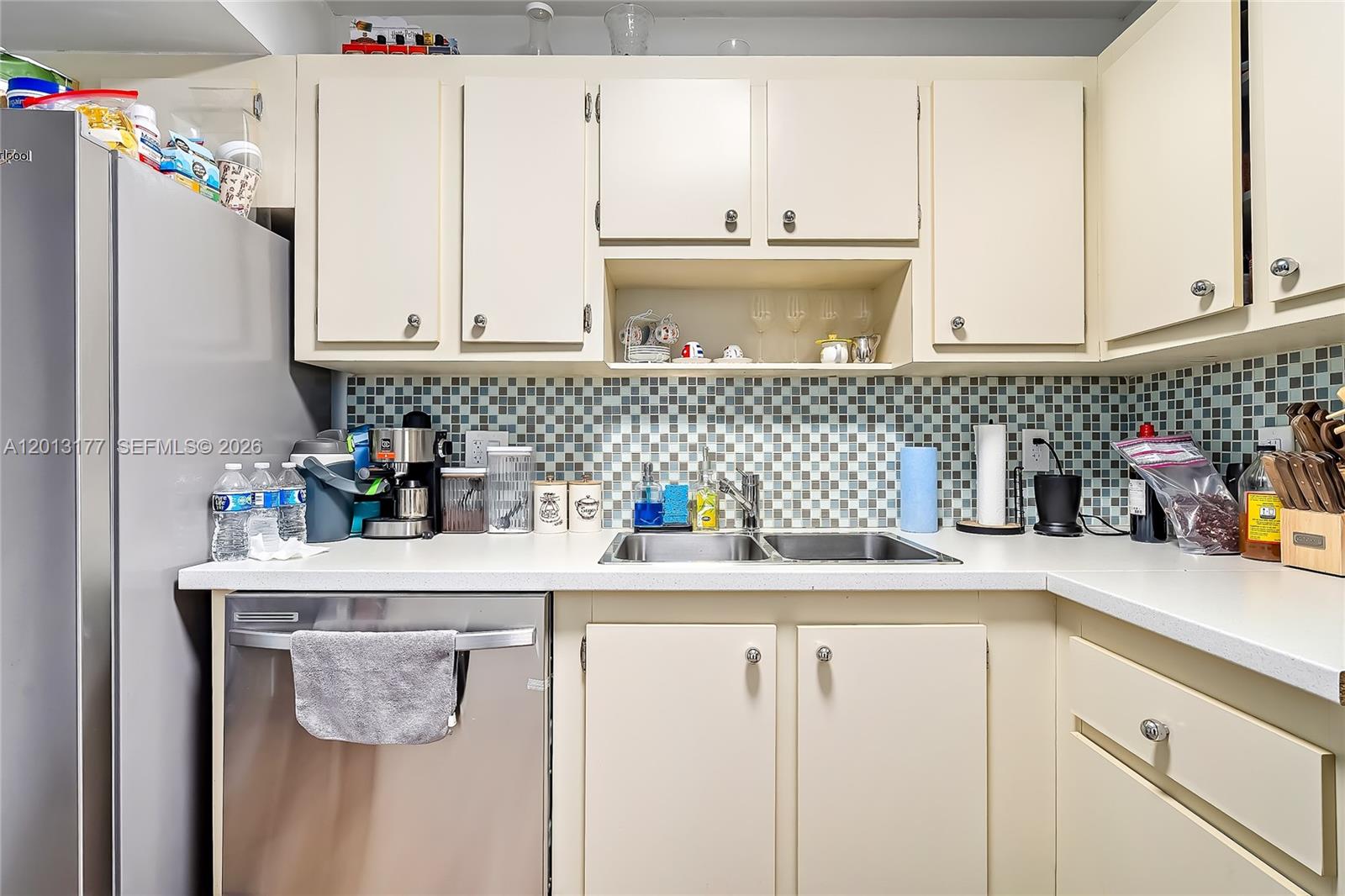 See details 607 1 / 2 sq. ft. $ 2026-05-05 0 Photo