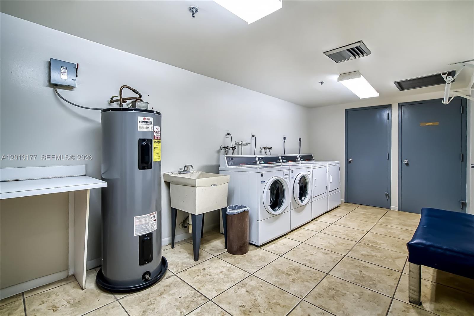See details 607 1 / 2 sq. ft. $ 2026-05-05 0 Photo