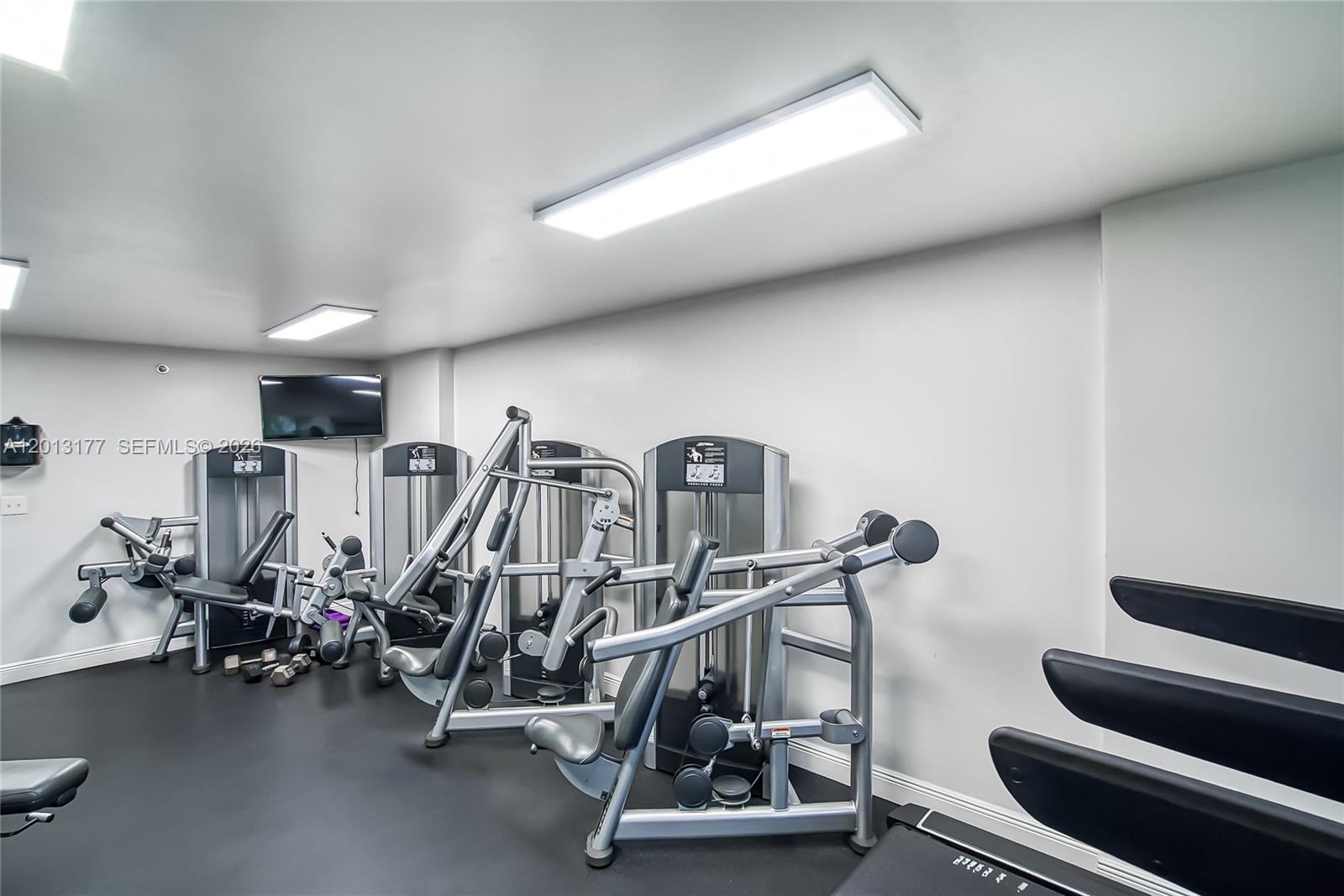 See details 607 1 / 2 sq. ft. $ 2026-05-05 0 Photo