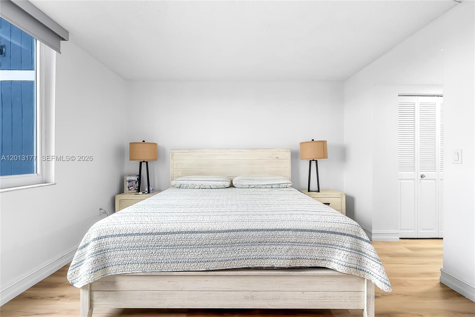 See details 607 1 / 2 sq. ft. $ 2026-05-05 0 Photo