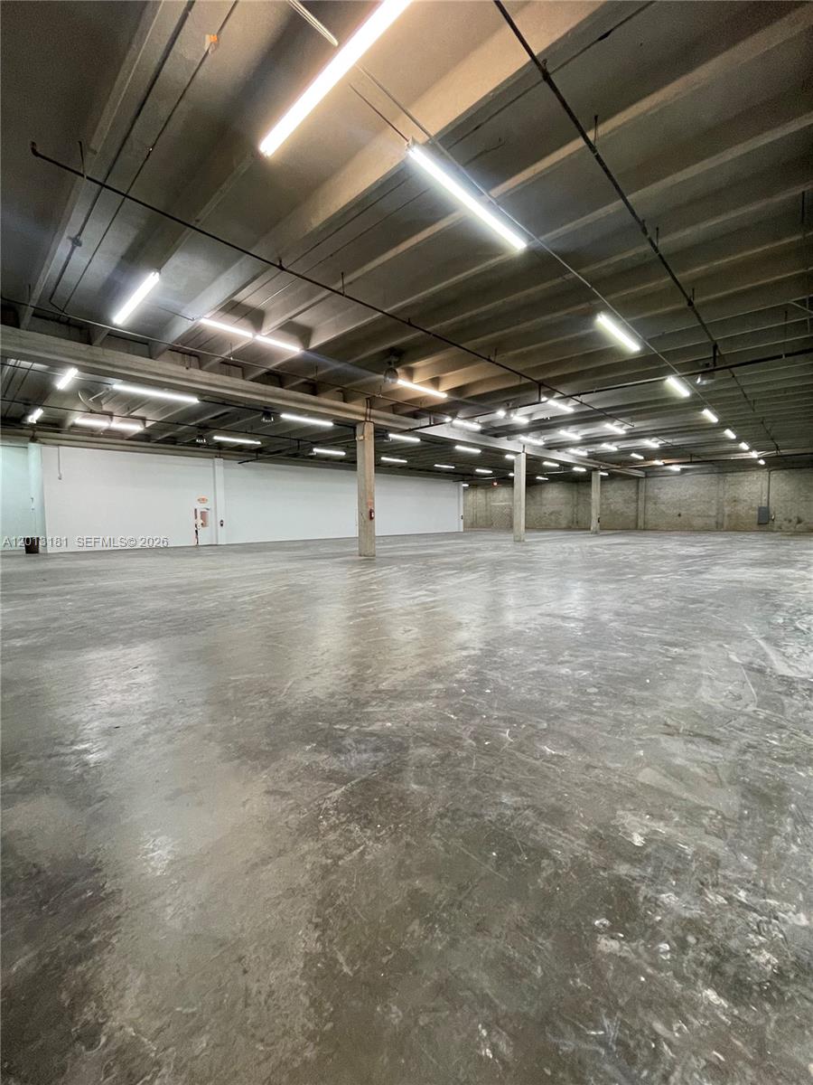   /   sq. ft. $ 2026-05-05 0 Photo
