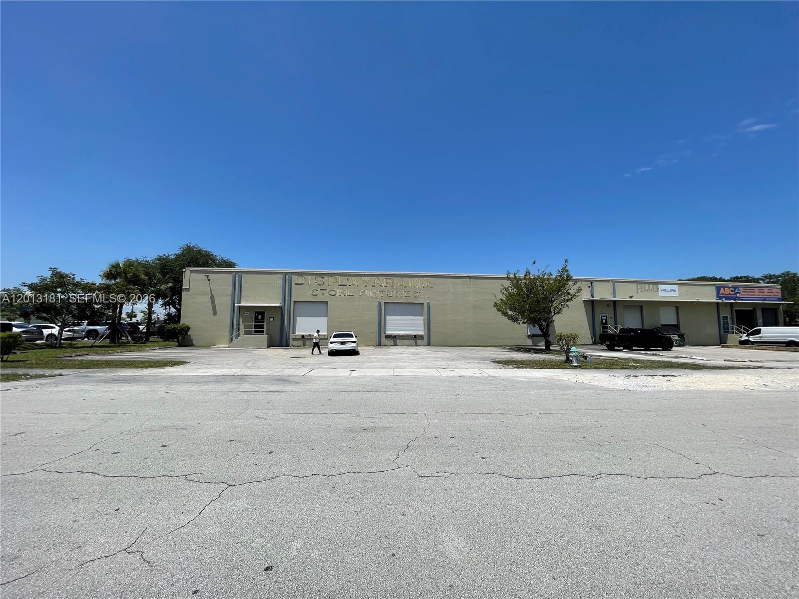   /   sq. ft. $ 2026-05-05 0 Photo