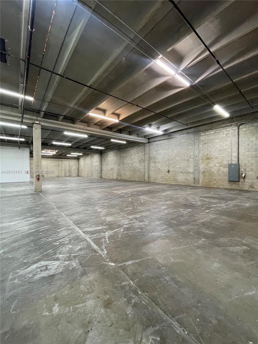   /   sq. ft. $ 2026-05-05 0 Photo