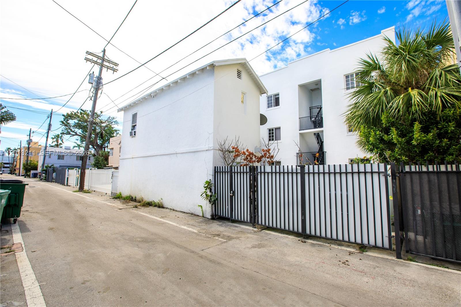 See details / sq. ft. $ 2026-05-05 0 Photo