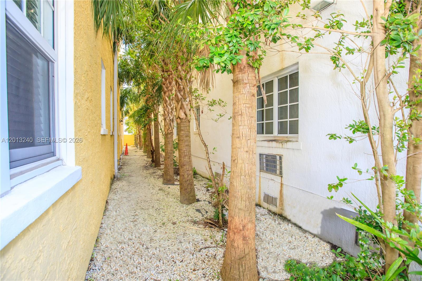   /  8219 sq. ft. $ 2026-05-05 0 Photo