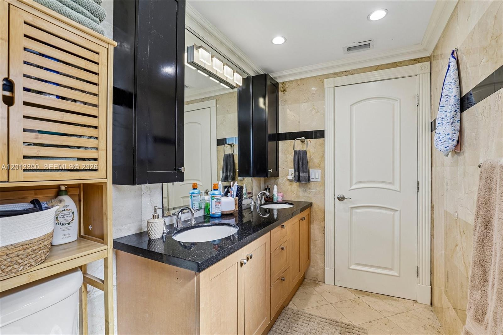   /  2765 sq. ft. $ 2026-05-05 0 Photo