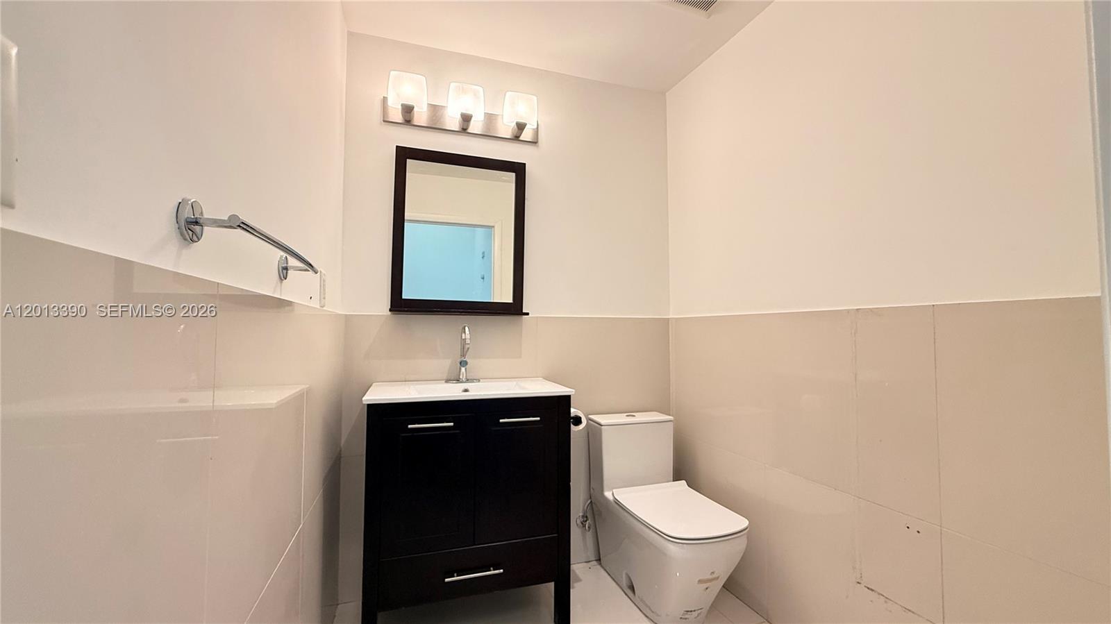 See details 2 / sq. ft. $ 2026-05-05 0 Photo